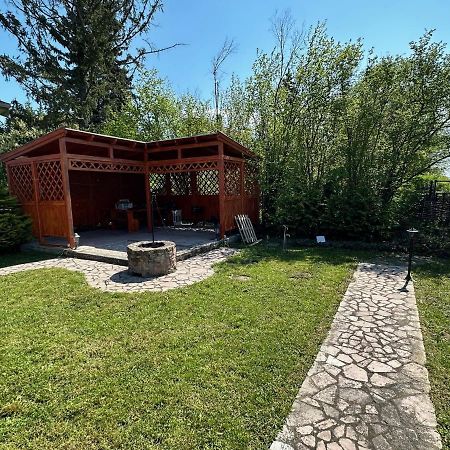 Hangulatos Balaton parti nyaraló Révfülöp Exterior foto
