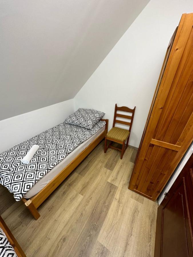 Hangulatos Balaton parti nyaraló Révfülöp Exterior foto